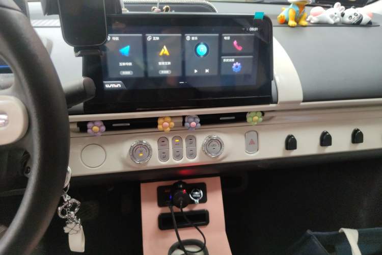 Used CHANGAN NEVO Lumin 2022 210km Sweet Edition Audio And AC Panel