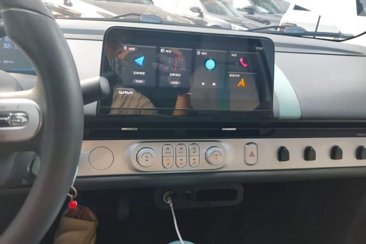 Used CHANGAN NEVO Lumin 2022 210km Sweet Edition Audio And AC Panel