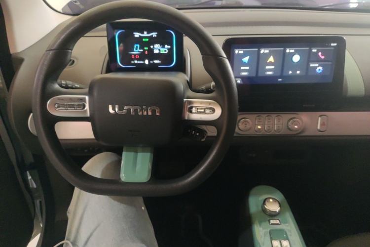 Used CHANGAN NEVO Lumin 2022 210km Sweet Edition Center Console