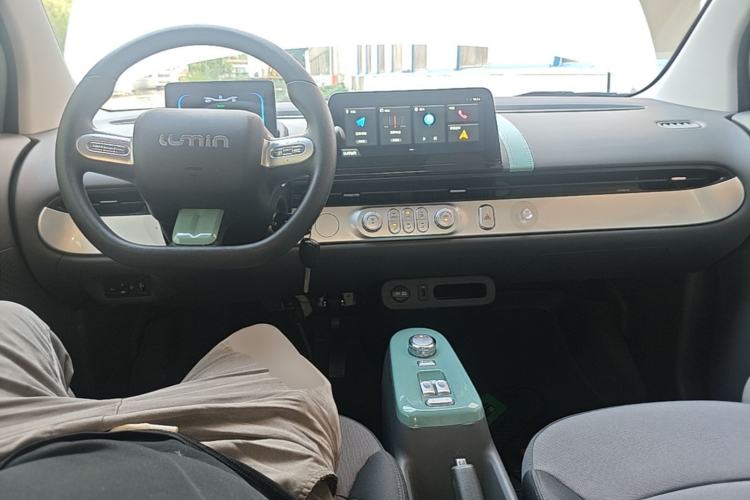 Used CHANGAN NEVO Lumin 2022 155 km – Refreshingly Sweet Edition Center Console