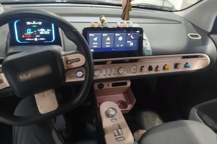 Used CHANGAN NEVO Lumin 2022 210km Sweet Edition Center Console