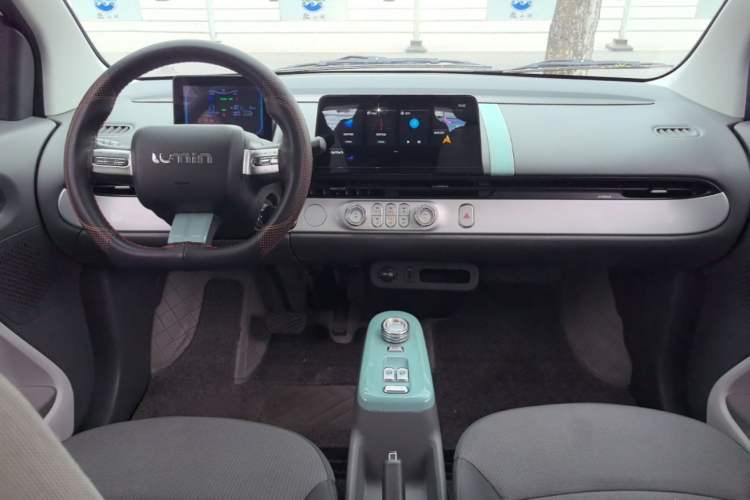Used CHANGAN NEVO Lumin 2022 301km Honey-Sweet Version Center Console