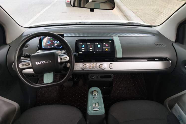 Used CHANGAN NEVO Lumin 2022 155 km – Refreshingly Sweet Edition Center Console