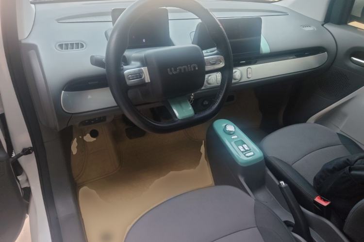 Used CHANGAN NEVO Lumin 2022 155 km – Refreshingly Sweet Edition Center Console