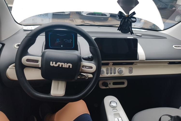 Used CHANGAN NEVO Lumin 2022 155 km – Refreshingly Sweet Edition Center Console