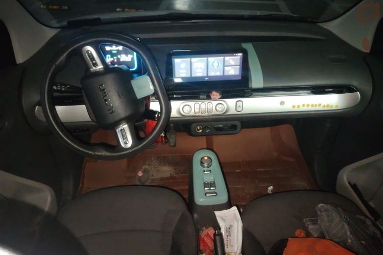 Used CHANGAN NEVO Lumin 2022 155 km – Refreshingly Sweet Edition Center Console