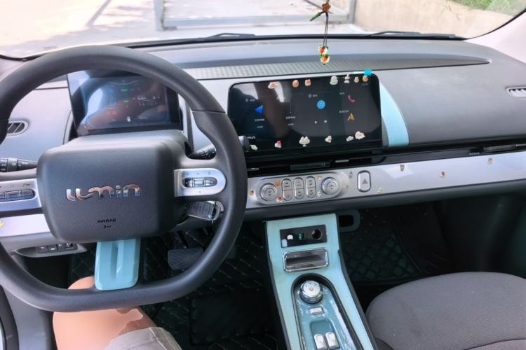 Used CHANGAN NEVO Lumin 2022 155 km – Refreshingly Sweet Edition Center Console