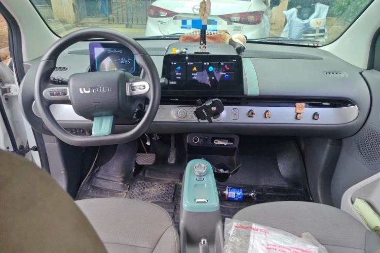 Used CHANGAN NEVO Lumin 2022 210km Sweet Edition Center Console
