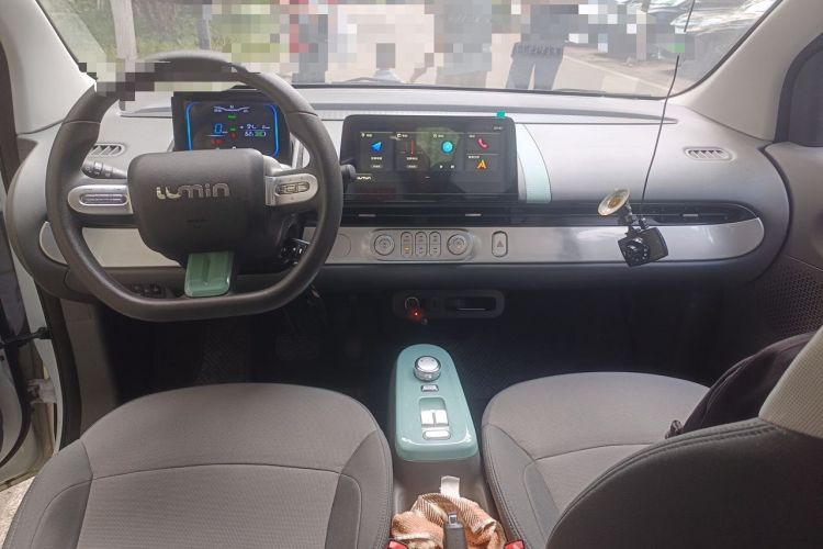 Used CHANGAN NEVO Lumin 2022 155 km – Refreshingly Sweet Edition Center Console