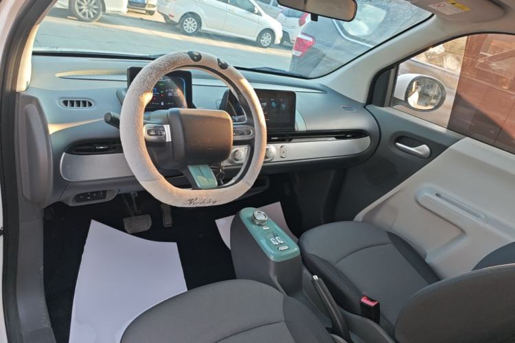 Used CHANGAN NEVO Lumin 2022 210km Sweet Edition Center Console