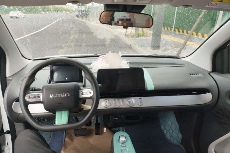 Used CHANGAN NEVO Lumin 2022 210km Sweet Edition Center Console