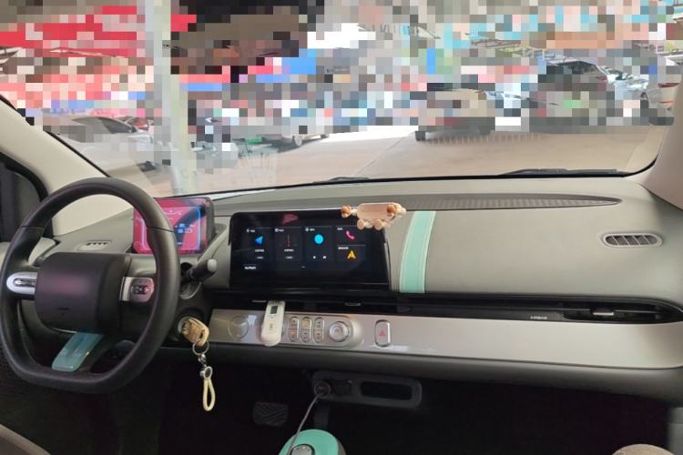Used CHANGAN NEVO Lumin 2022 155 km – Refreshingly Sweet Edition Center Console