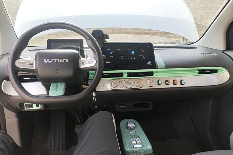 Used CHANGAN NEVO Lumin 2022 210km Sweet Edition Center Console