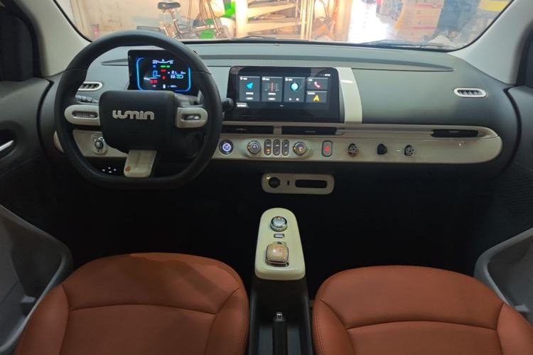 Used CHANGAN NEVO Lumin 2022 155 km – Refreshingly Sweet Edition Center Console