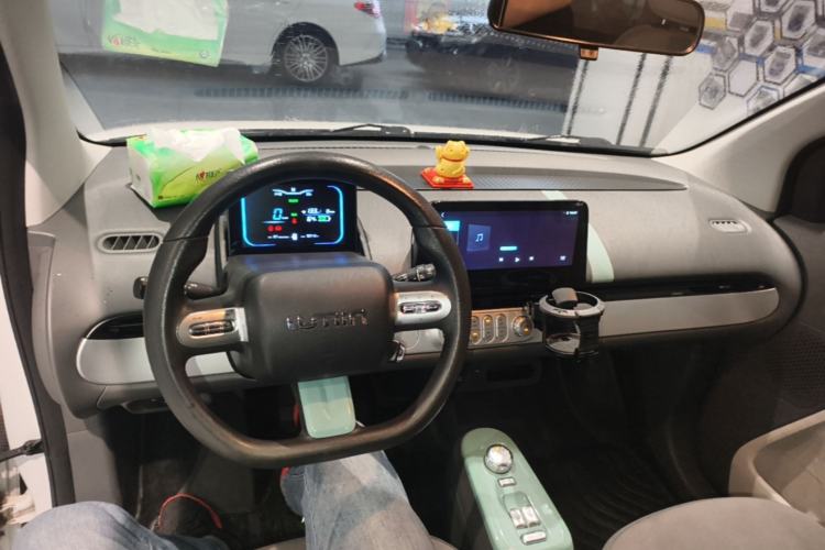 Used CHANGAN NEVO Lumin 2022 210km Sweet Edition Center Console