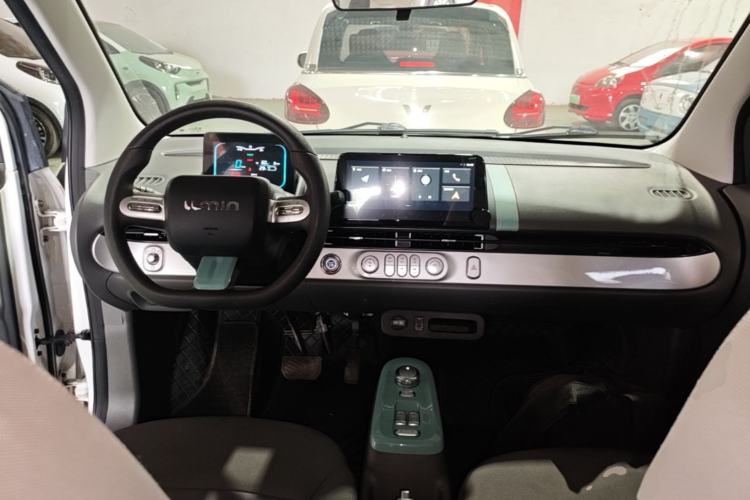 Used CHANGAN NEVO Lumin 2022 210km Sweet Edition Center Console