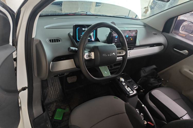 Used CHANGAN NEVO Lumin 2022 155 km – Refreshingly Sweet Edition Center Console