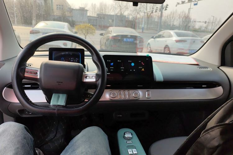 Used CHANGAN NEVO Lumin 2022 210km Sweet Edition Center Console