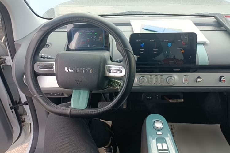 Used CHANGAN NEVO Lumin 2022 155 km – Refreshingly Sweet Edition Center Console