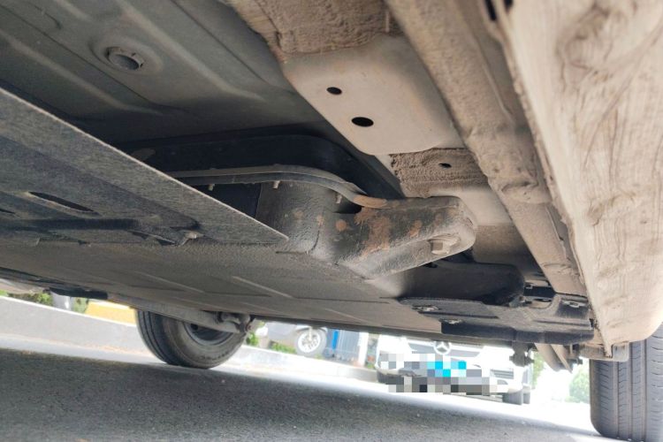 Used CHANGAN NEVO Lumin 2022 155 km – Refreshingly Sweet Edition Chassis Front Left