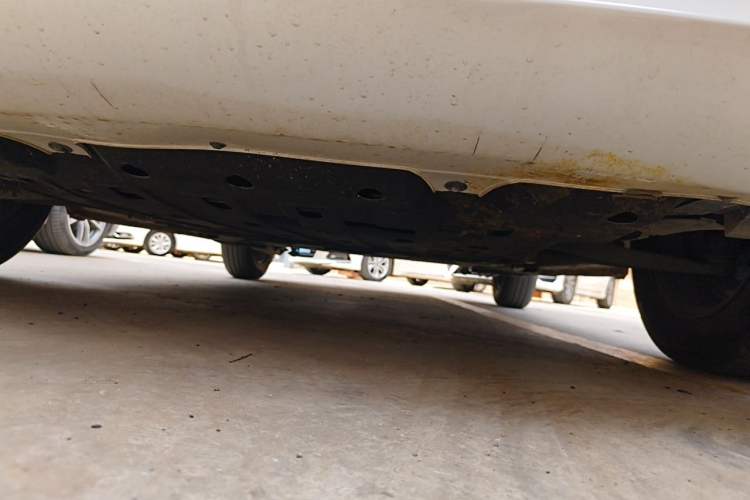Used CHANGAN NEVO Lumin 2022 155 km – Refreshingly Sweet Edition Chassis Front