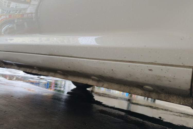 Used CHANGAN NEVO Lumin 2022 210km Sweet Edition Chassis Front Right