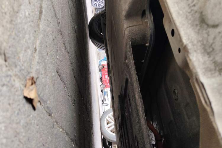 Used CHANGAN NEVO Lumin 2022 210km Sweet Edition Chassis Front Right