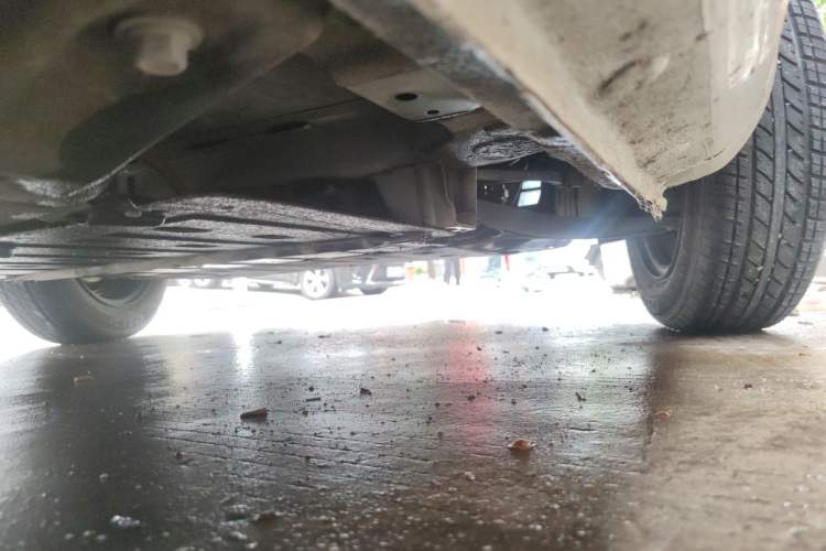 Used CHANGAN NEVO Lumin 2022 210km Sweet Edition Chassis Front Right