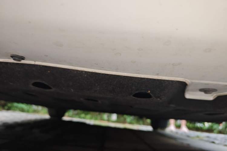 Used CHANGAN NEVO Lumin 2022 210km Sweet Edition Chassis Front