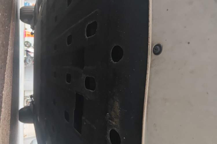 Used CHANGAN NEVO Lumin 2022 210km Sweet Edition Chassis Front