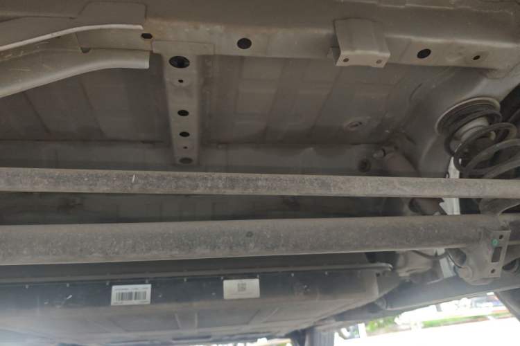Used CHANGAN NEVO Lumin 2022 210km Sweet Edition Chassis Rear