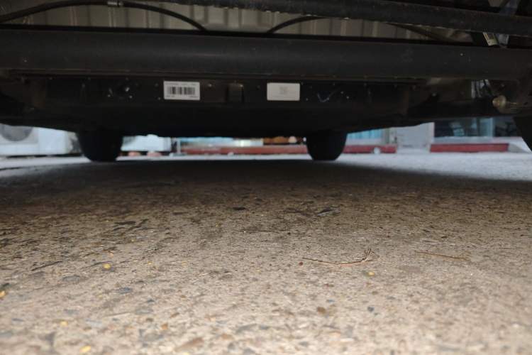Used CHANGAN NEVO Lumin 2022 155 km – Refreshingly Sweet Edition Chassis Rear