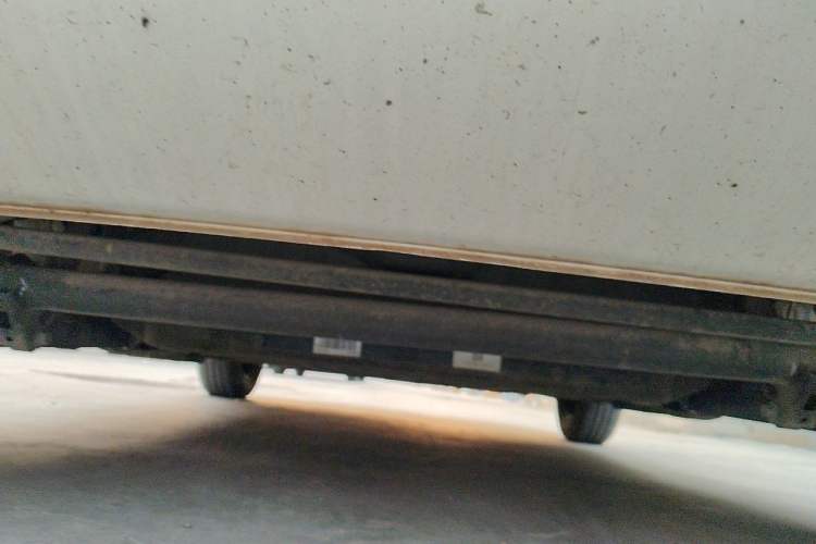 Used CHANGAN NEVO Lumin 2022 210km Sweet Edition Chassis Rear