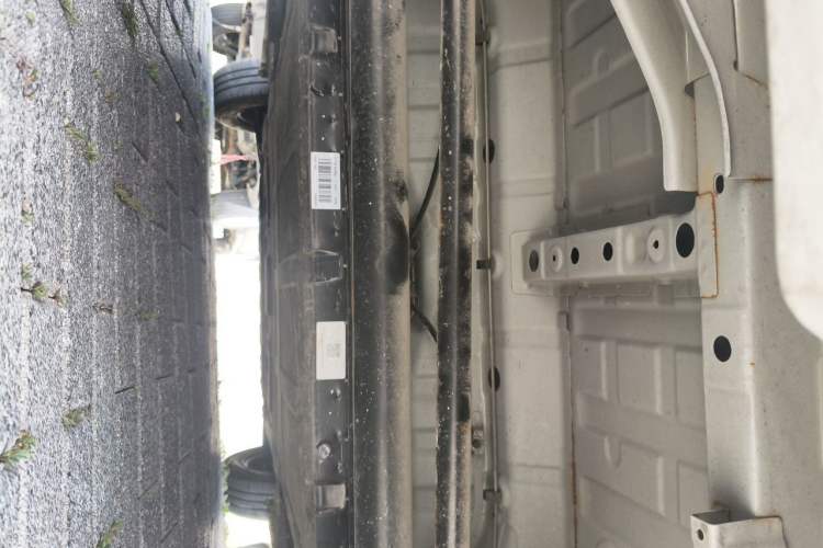Used CHANGAN NEVO Lumin 2022 155 km – Refreshingly Sweet Edition Chassis Rear
