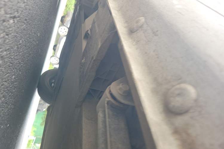 Used CHANGAN NEVO Lumin 2022 210km Sweet Edition Chassis Rear Left