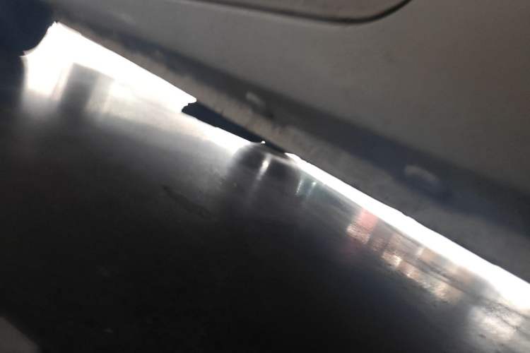 Used CHANGAN NEVO Lumin 2022 155 km – Refreshingly Sweet Edition Chassis Rear Left