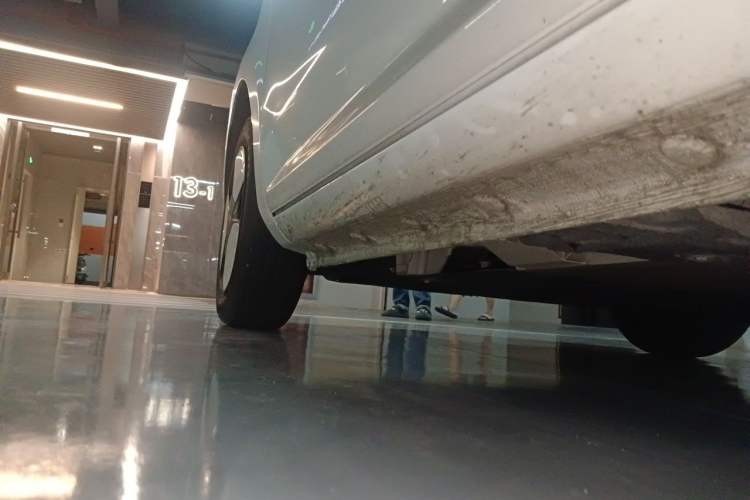 Used CHANGAN NEVO Lumin 2022 210km Sweet Edition Chassis Rear Left