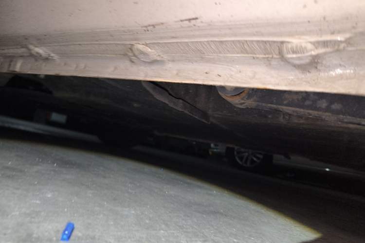Used CHANGAN NEVO Lumin 2022 155 km – Refreshingly Sweet Edition Chassis Rear Left