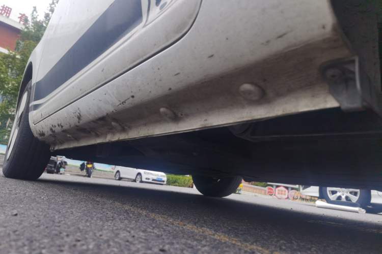 Used CHANGAN NEVO Lumin 2022 210km Sweet Edition Chassis Rear Left