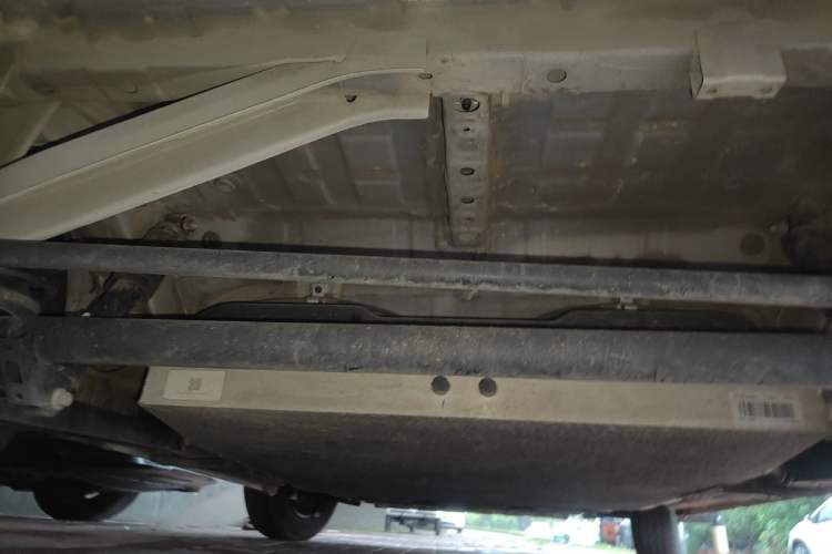 Used CHANGAN NEVO Lumin 2022 301km Honey-Sweet Version Chassis Rear