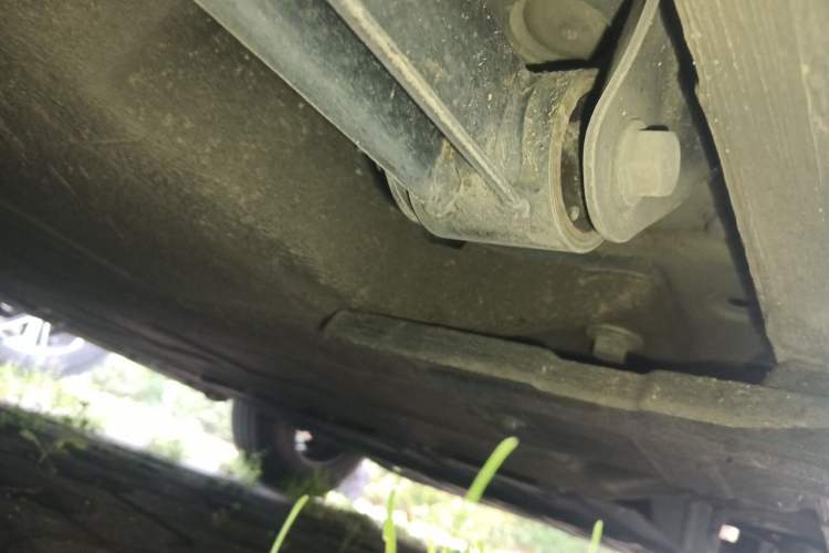 Used CHANGAN NEVO Lumin 2022 155 km – Refreshingly Sweet Edition Chassis Rear Right