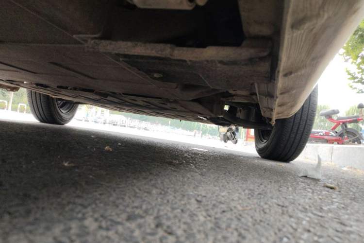 Used CHANGAN NEVO Lumin 2022 155 km – Refreshingly Sweet Edition Chassis Rear Right