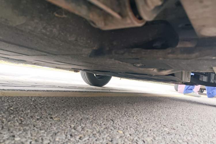 Used CHANGAN NEVO Lumin 2022 155 km – Refreshingly Sweet Edition Chassis Rear Right