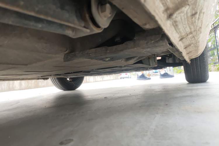 Used CHANGAN NEVO Lumin 2022 155 km – Refreshingly Sweet Edition Chassis Rear Right