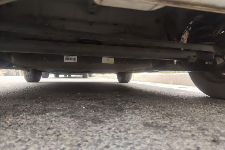 Used CHANGAN NEVO Lumin 2022 155 km – Refreshingly Sweet Edition Chassis Rear