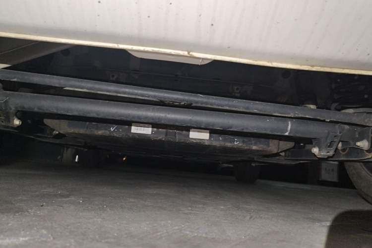 Used CHANGAN NEVO Lumin 2022 155 km – Refreshingly Sweet Edition Chassis Rear