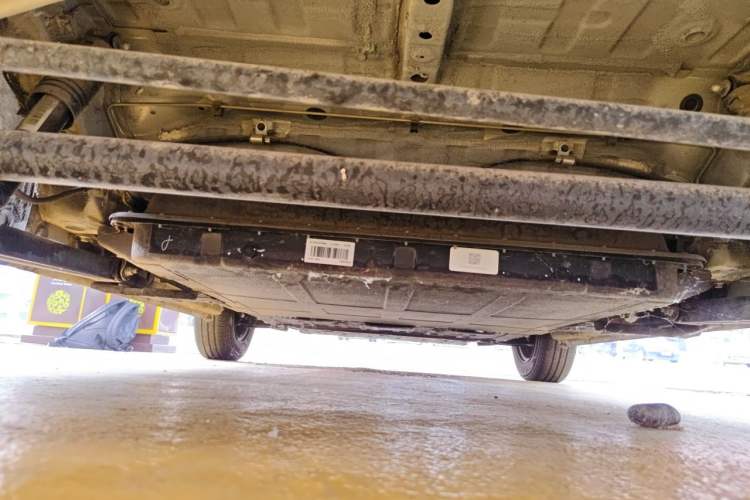 Used CHANGAN NEVO Lumin 2022 155 km – Refreshingly Sweet Edition Chassis Rear