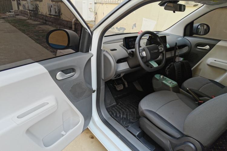 Used CHANGAN NEVO Lumin 2022 155 km – Refreshingly Sweet Edition Driver Seat