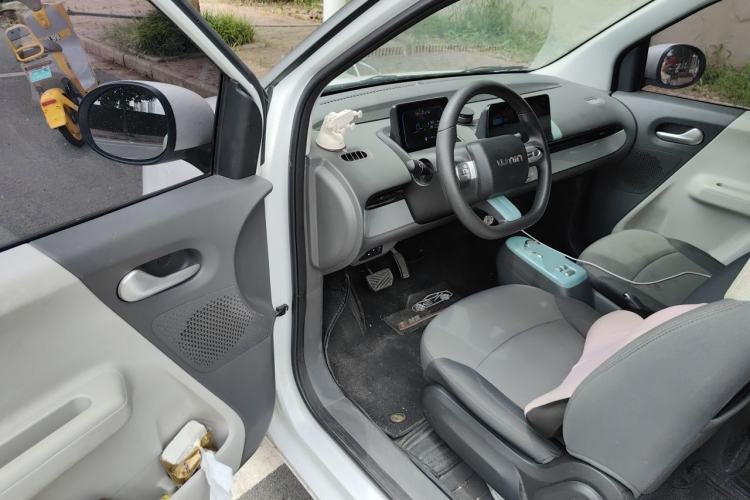 Used CHANGAN NEVO Lumin 2022 155 km – Refreshingly Sweet Edition Driver Seat