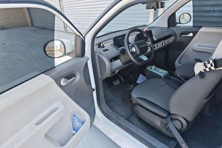 Used CHANGAN NEVO Lumin 2022 155 km – Refreshingly Sweet Edition Driver Seat